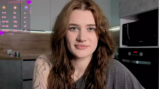 eshleeygreen online show from April 2026 06:43:01 PM