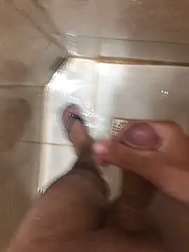 Snapshot of Luan1267 chatting on November 2025 08:14:01 PM Luan1267 online show from November 2025 08:14:01 PM