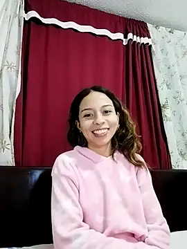 LuluuBerry online show from November 2025 01:42:01 AM