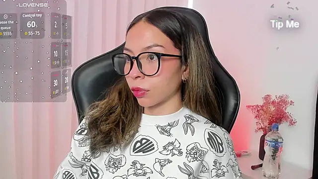 LuluuBerry online show from December 2025 12:55:01 PM