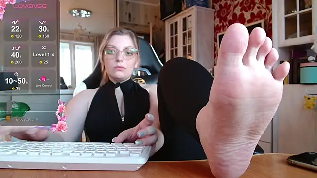 dominyantrix online show from November 2025 10:52:01 AM