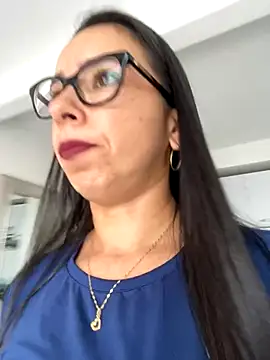 Vicky ro online show from November 2025 08:23:02 PM