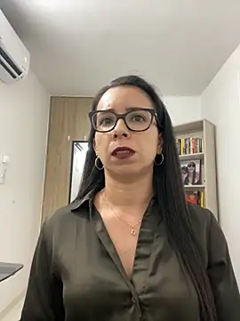 Vicky ro online show from November 2025 01:10:01 AM