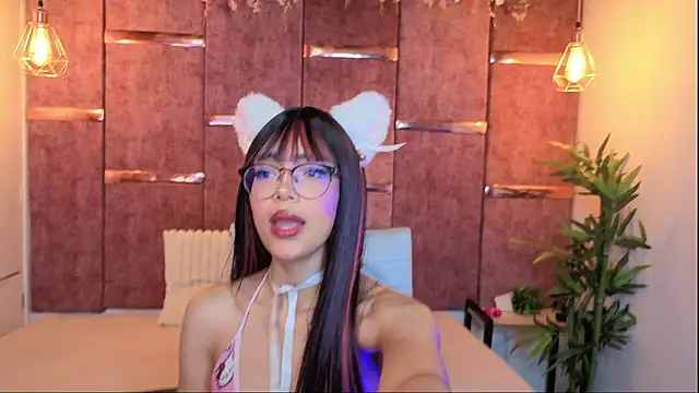  ViolletteNoir  online show from March 2026 08:31:02 PM