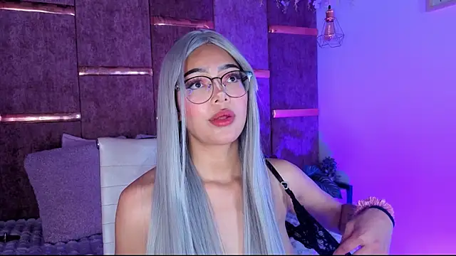  ViolletteNoir  online show from November 2025 08:09:02 PM