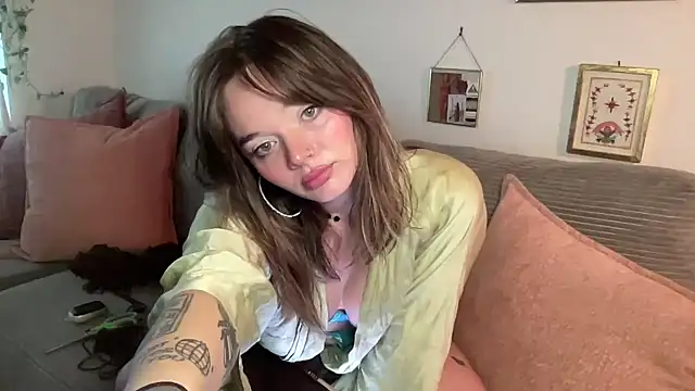 angelgirl98 online show from February 2026 10:21:02 PM