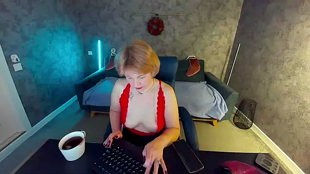 Snapshot of AmaraNights chatting on January 2026 08:56:01 PM AmaraNights online show from January 2026 08:56:01 PM