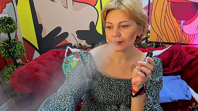 Snapshot of AmaraNights chatting on December 2025 08:08:01 AM AmaraNights online show from December 2025 08:08:01 AM