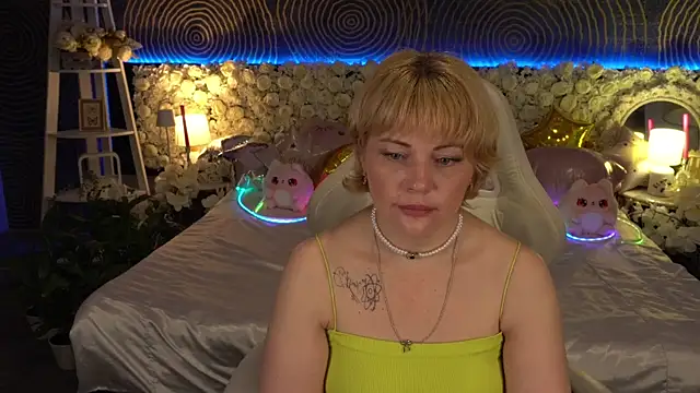 AmaraNights online show from May 2026 07:33:02 PM
