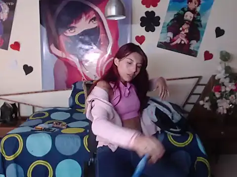 Snapshot of LuluKiss_ chatting on February 2026 01:44:02 PM LuluKiss online show from February 2026 01:44:02 PM