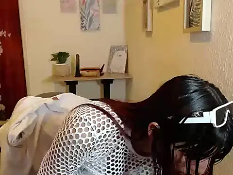 LuluKiss  online show from November 2025 01:48:01 PM