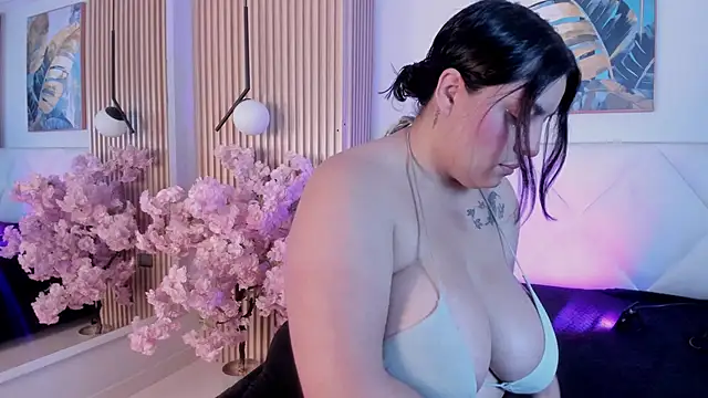 karo linee1 online show from February 2026 12:07:01 PM