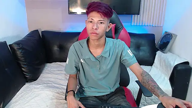 Tessachains 2  online show from November 2025 06:45:02 PM