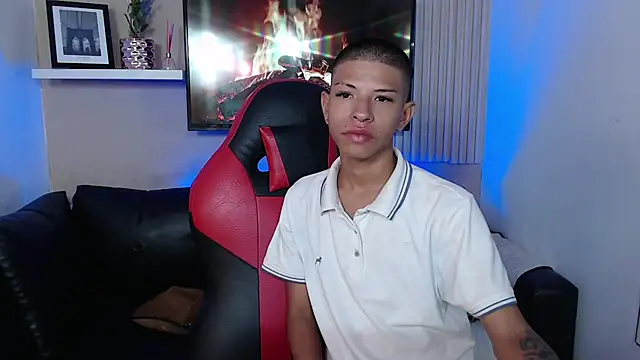 Tessachains 2  online show from December 2025 01:34:02 PM