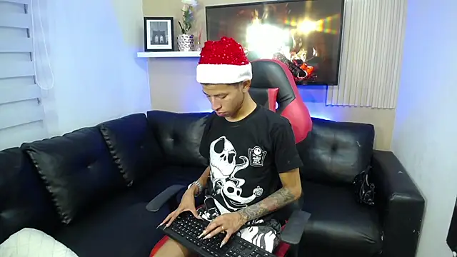 Tessachains 2  online show from December 2025 03:52:02 AM