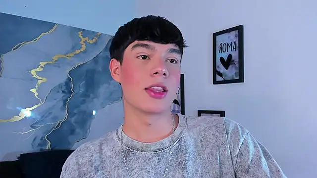 Isaac Kurtt online show from December 2025 08:02:02 PM