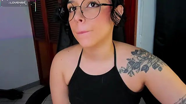 Dubraska Rubio online show from April 2026 03:46:01 AM