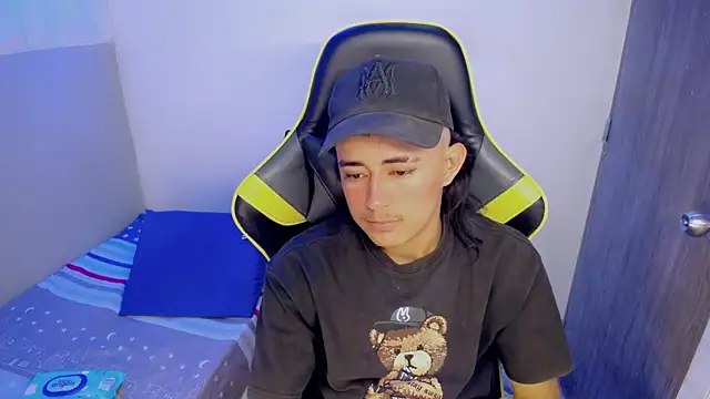 Tatann 18 online show from March 2026 10:05:01 PM