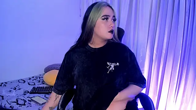 Lilith Zenith  online show from December 2025 04:25:02 AM