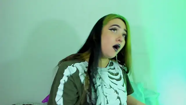 Lilith Zenith  online show from November 2025 04:16:01 AM