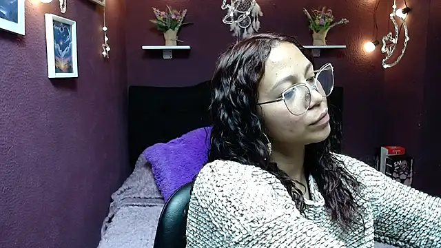 monika 256 online show from February 2026 05:55:02 PM