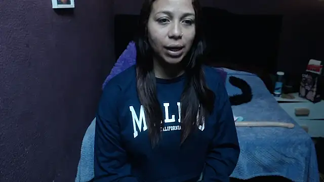 monika 256 online show from March 2026 01:11:01 PM