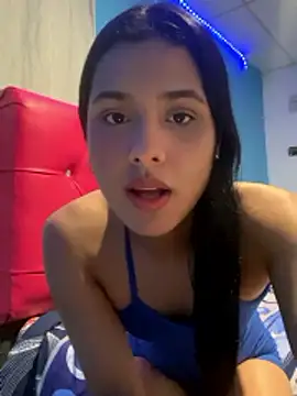 Chiquinquira3 online show from February 2026 02:02:02 AM