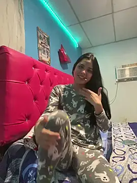 Chiquinquira3 online show from March 2026 07:17:02 PM