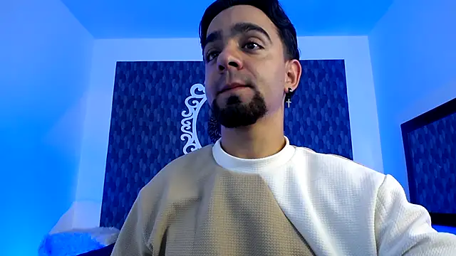 Dereck Jhonsonn online show from November 2025 08:42:02 PM