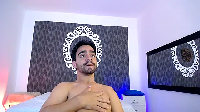 Dereck Jhonsonn online show from December 2025 03:47:01 PM