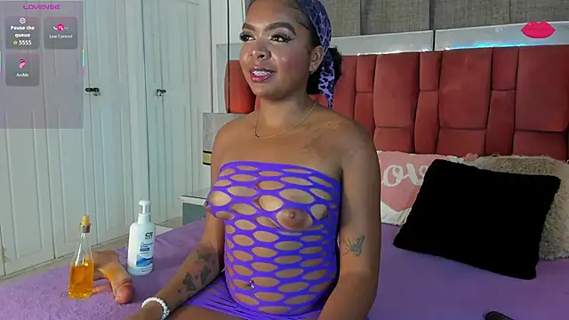 RubyCrox online show from April 2026 03:35:01 AM