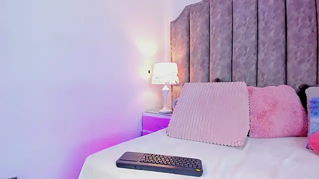 RubyCrox online show from March 2026 08:55:01 PM