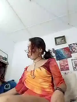 Snapshot of kiaralenon chatting on November 2025 02:37:02 AM kiaralenon online show from November 2025 02:37:02 AM