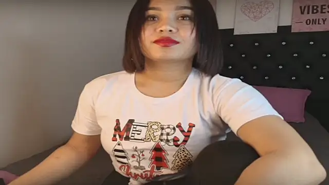 LoliitaBennett online show from December 2025 01:20:02 AM