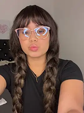 LoliitaBennett online show from January 2026 01:12:02 AM