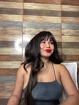 LoliitaBennett online show from February 2026 12:30:02 AM