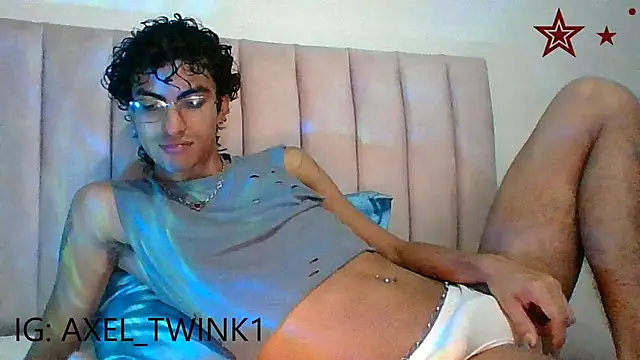 axel love13 online show from January 2026 12:28:01 AM