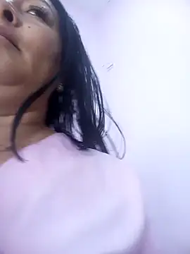 keilaJhonsom1 online show from November 2025 04:32:01 PM