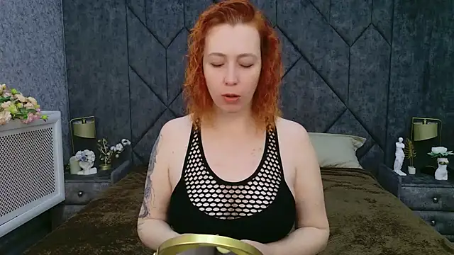 Evie Berret online show from March 2026 08:42:02 PM