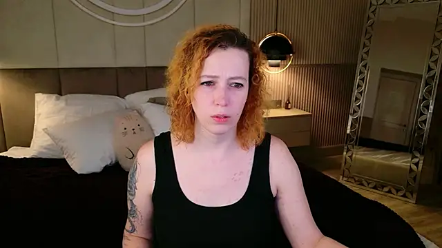 Evie Berret online show from February 2026 08:49:02 PM