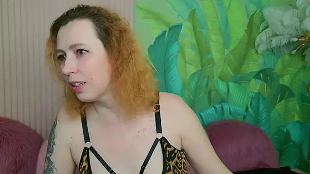 Evie Berret online show from February 2026 04:15:01 PM