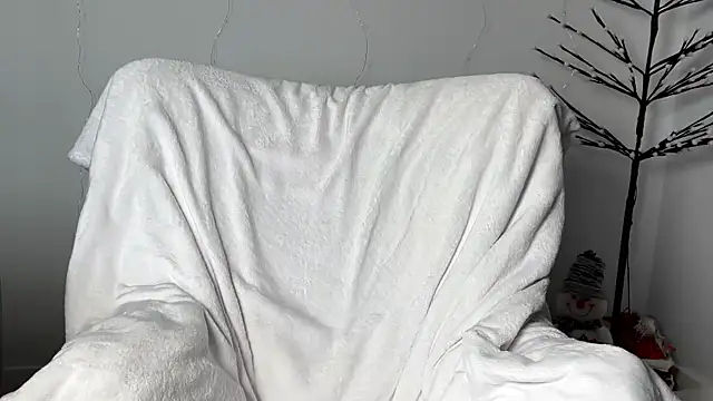 PickBlond online show from February 2026 12:02:02 PM