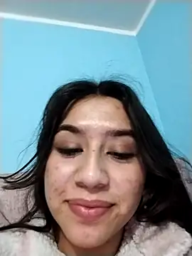 Snapshot of madeline_lx chatting on November 2025 03:32:01 AM madeline lx online show from November 2025 03:32:01 AM