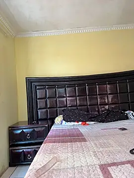 NiaLong21  online show from December 2025 10:30:02 AM