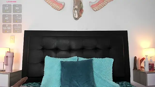 Snapshot of Carlotta_de_velour chatting on July 2026 11:41:01 AM Carlotta de velour online show from July 2026 11:41:01 AM