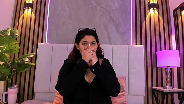 Carlotta de velour online show from March 2026 03:15:02 AM