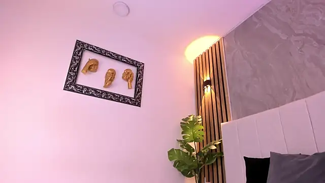 Snapshot of Carlotta_de_velour chatting on June 2026 05:12:01 AM Carlotta de velour online show from June 2026 05:12:01 AM