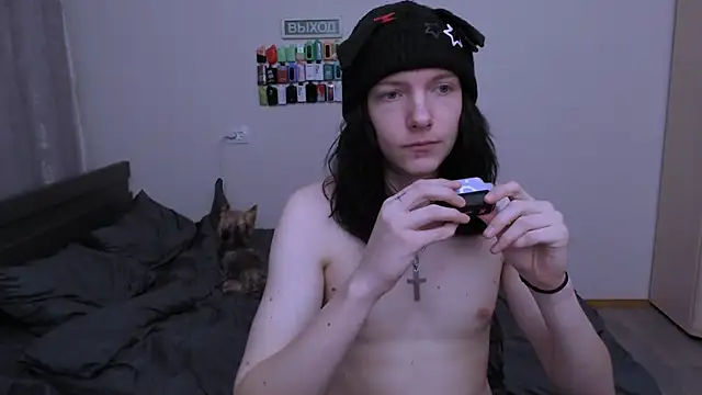 Snapshot of RaidenXL chatting on November 2025 10:02:02 PM RaidenXL online show from November 2025 10:02:02 PM