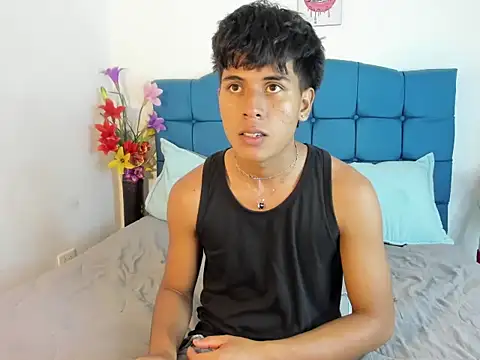 Valentino Lane online show from January 2026 02:26:02 AM