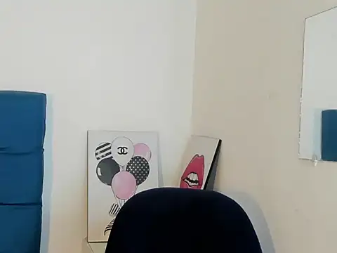 Snapshot of Valentino_Lane chatting on February 2026 06:40:02 AM Valentino Lane online show from February 2026 06:40:02 AM